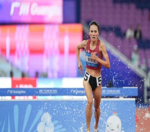 深一度｜帶著淚水轉(zhuǎn)身離開，許雙雙還要踏上另一條賽道