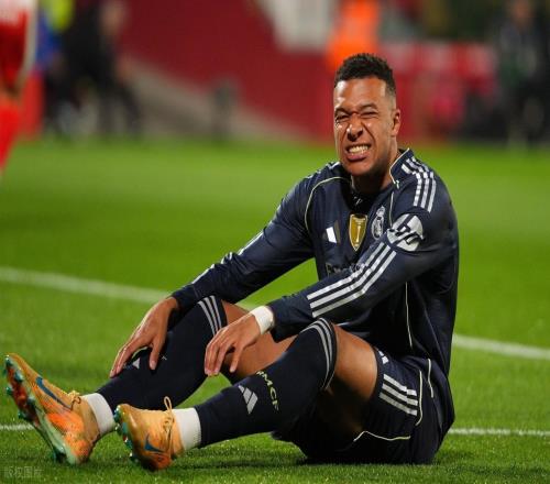 西甲最新戰(zhàn)報(bào)皇馬對(duì)巴薩是真愛(ài)！對(duì)弱旅3連平1分之差讓出榜首