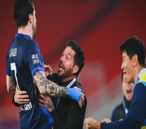 明晚客戰河南，武漢三鎮力爭“轉正”上岸！