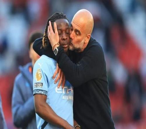 曼城名宿：多库是欧洲顶级边锋利物浦双人包夹也没用