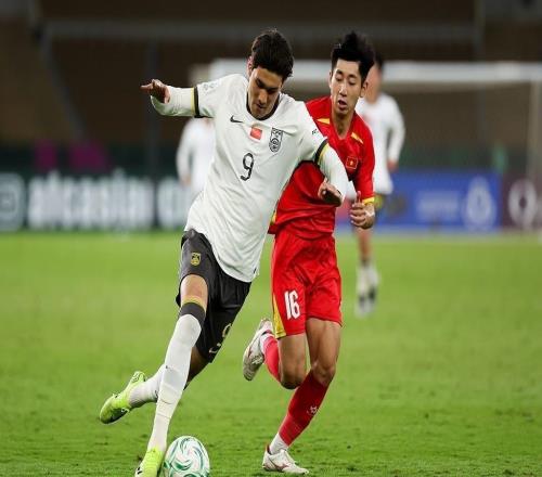 徐江：中超國內標王是楊希，成都為拜合拉木掏了600萬+100萬浮動