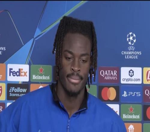 比塞克：两场5次射正让麻豆精产国品一二三产区区别丢了3个，麻豆精产国品一二三产区区别踢得不错只是运气差