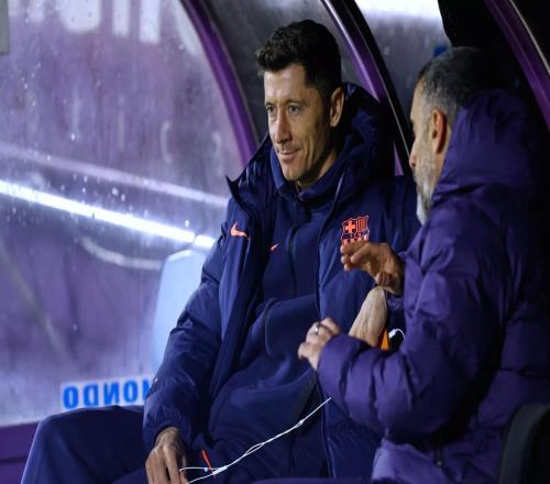 萊萬：和巴薩續(xù)約不是薪水減半的問題，我還沒確定未來的方向