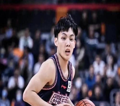 官宣！薩姆納今晚不打，徐杰“惠州小外”上線，宏遠(yuǎn)12人名單出爐