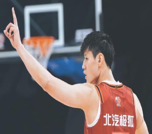 媒體人：曾凡博注冊尚未完成陳盈駿受傷缺席&周琦有望復出