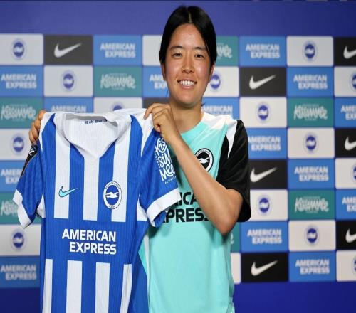 官方：布萊頓女足簽下日本女足中場角田楓佳