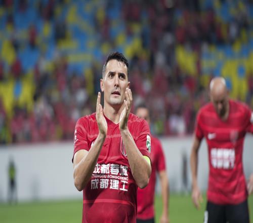 中超“跑男”！周定洋8月中超場均跑動12568米，為聯(lián)賽第一