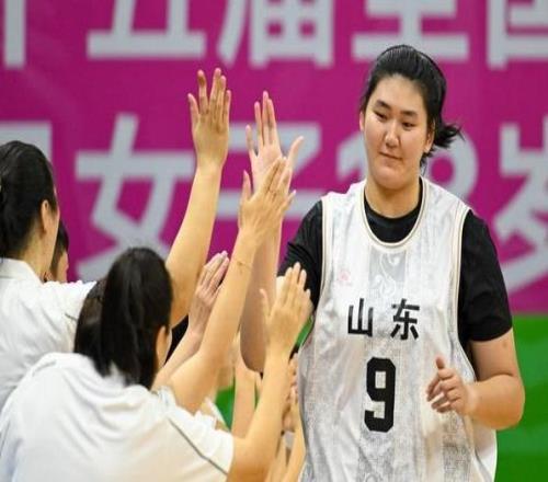 什么情況張子宇無緣新賽季W(wǎng)CBA媒體人曾曝與山東存在較大分歧