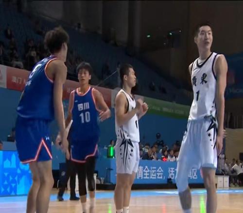 夏振峰回歸！廣東隊(duì)鋒線群實(shí)力大增，朱芳雨成全運(yùn)會(huì)最大贏家！