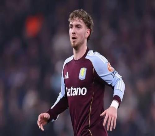 記者：埃利奧特將留在維拉，再出場3次將觸發強製買斷條款