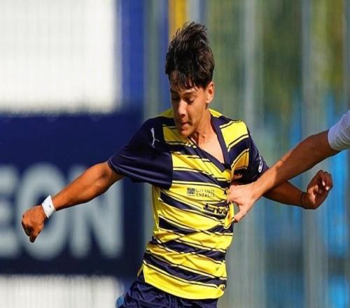 斯基拉：多特、尤文、拜仁關注帕爾馬16歲前鋒塔利恩特