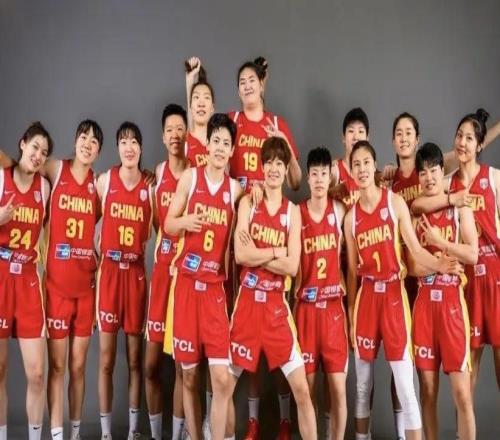 太奇葩了，中國籃協(xié)宣布重要決定，球迷怒噴，中國籃球又成為笑話