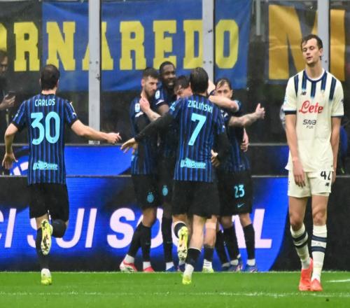 一場11，讓意甲領頭羊痛失2分，第82分鍾絕平，米蘭爭冠看到希望