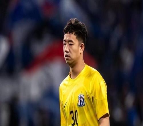 上海申花VS津門虎：鮑亞雄坐鎮(zhèn)，4大外援領(lǐng)銜最強(qiáng)陣，于漢超替補(bǔ)