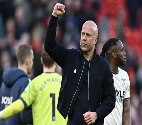 TA：芬威本就不重視國內杯賽，但若繼續崩盤斯洛特的帥位堪憂