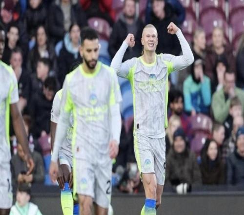 英超34輪曼城小勝伯恩利積分榜超越阿森納暫居榜首位置