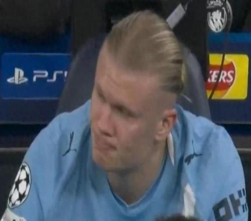 歐冠出局夜：哈蘭德破荒難救主，被換下場時滿臉不甘