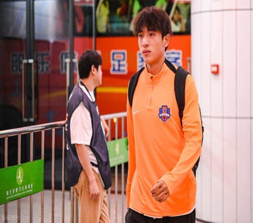 梅州客家保级重现曙光，本轮生死战还没开踢，就接二连三收到喜讯