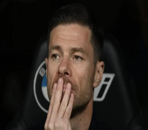 TA：皇馬1月引援可能性很低，他們認(rèn)為現(xiàn)有陣容足以競(jìng)爭(zhēng)冠軍