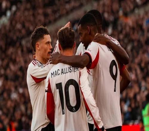 利物浦最近10場對(duì)陣西漢姆聯(lián)9勝1平保持不敗，進(jìn)28球丟7球