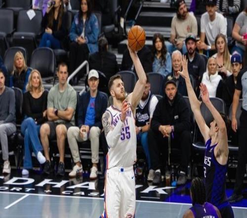 我準(zhǔn)備好了！哈滕17投14中拿下生涯新高33分19板并送出3蓋帽