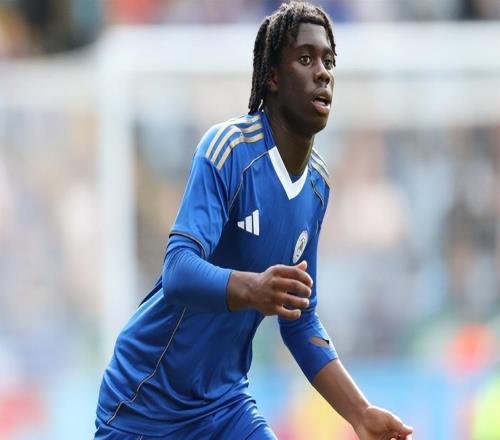 16歲英格蘭天才邊鋒橫空出世，估價1000萬歐，4大歐洲豪門搶瘋了