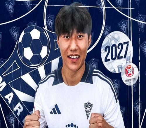 喜訊！他可能成首位通過邵佳一考察的00後國腳，熱身賽連場爆發