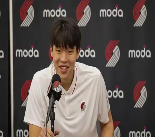 杨瀚森一场NBA没打,球队就易主了!开拓者新老板是何许人也