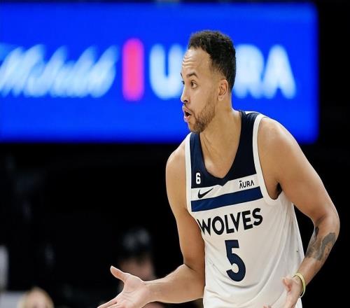 李凱爾改回美籍！曝歸化CBA外援要天價(jià)男籃連世界杯都進(jìn)不去了嗎