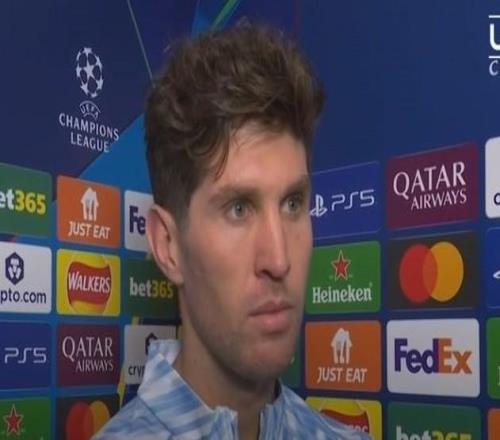 斯通斯：這是一個(gè)艱難的夜晚我不想把人員調(diào)整當(dāng)作輸球借口