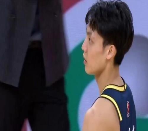 CBA最新排名：京粵6連勝爭第1新疆魔鬼主場2連敗僅1隊(duì)0勝6負(fù)