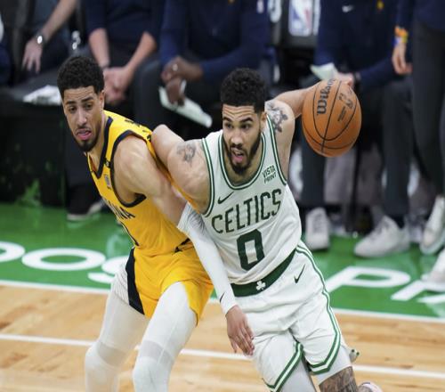 登陆NBA超越科比他11岁定下的目标,如今正在慢慢实现