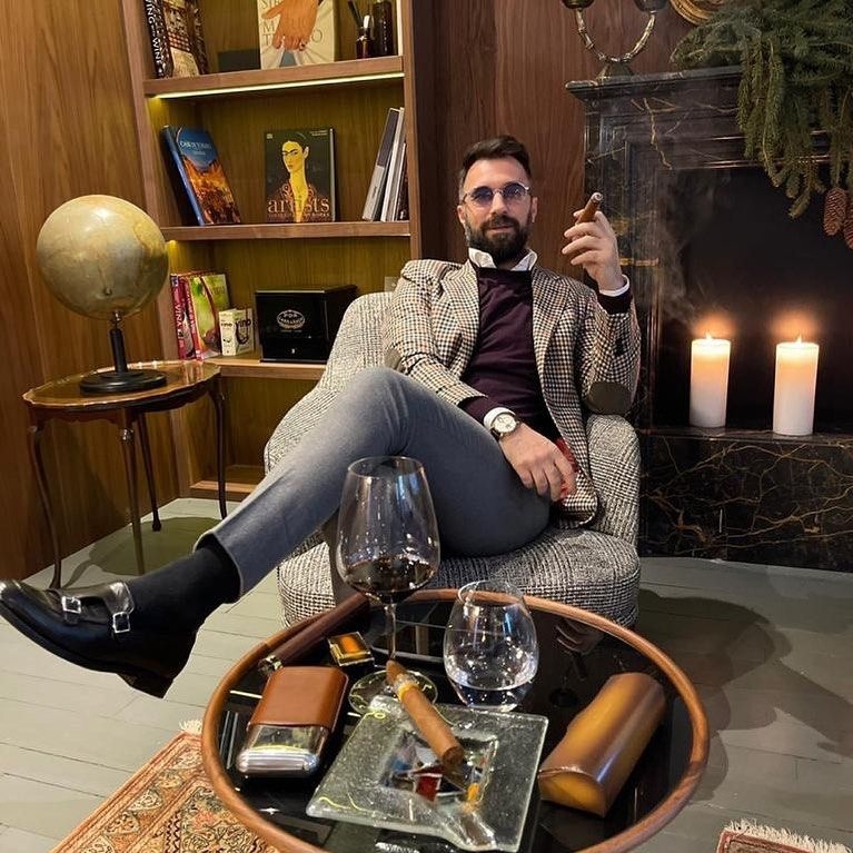 武齐尼奇:德罗西必须表现非常出色,才能让穆帅的离开不令人后悔