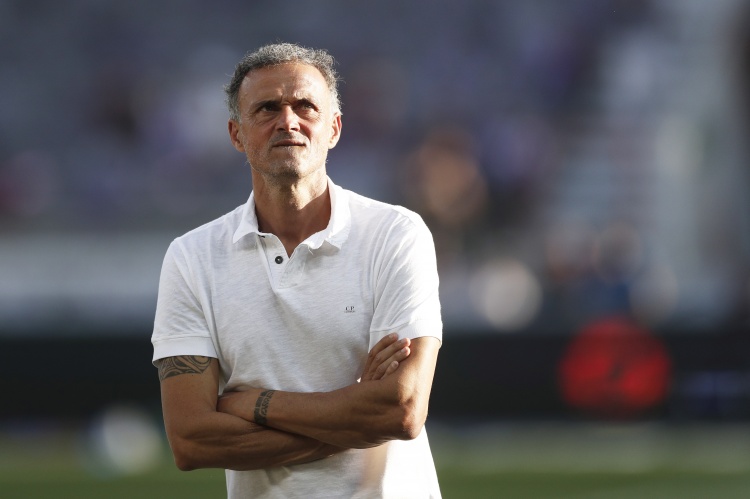 恩里克:巴萨有很多优点,讲到他们不能只提莱万