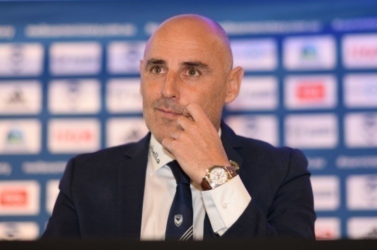 沪媒:穆斯卡特敢让鲍世蒙首发,用人选择不搞人情世故