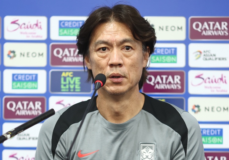 洪明甫:韩国获得世界杯资格也非易事 建立自己的足球哲学最重要