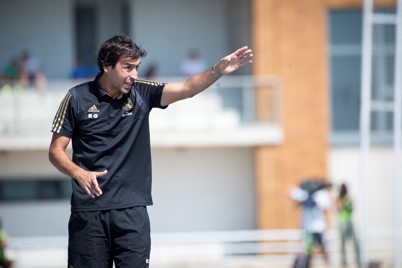 图片报:劳尔对皇马B队人才流失不满,不排除他可能离队去沙尔克