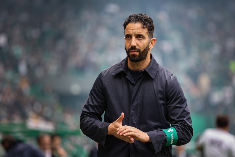 默森:阿莫林要让球员先了解他的比赛方式,但不知道这会需要多久