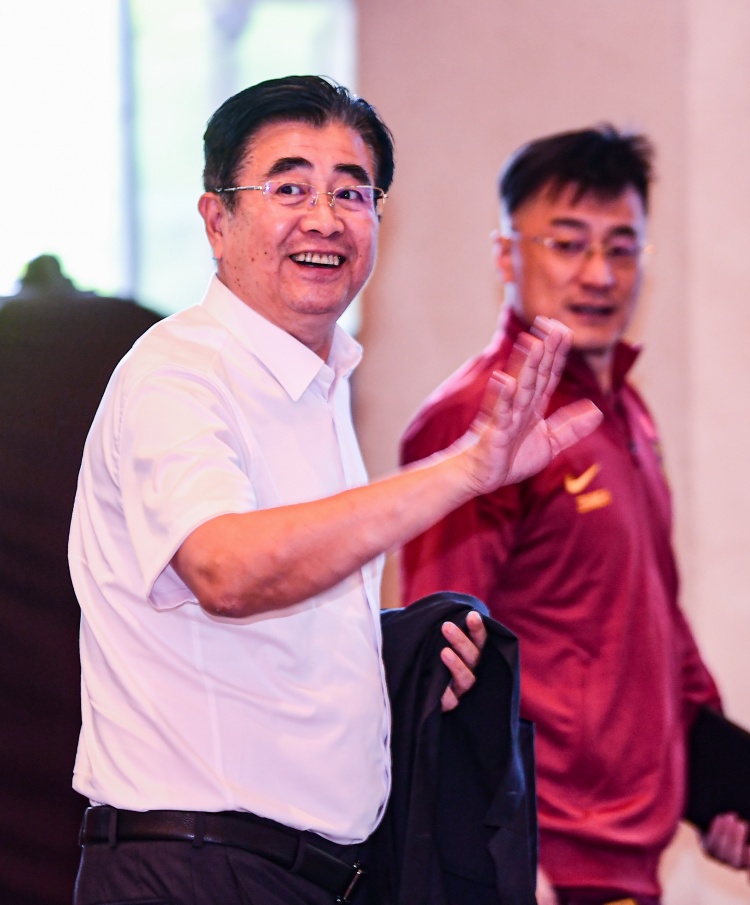 媒体人:国足6分在手,“最后两轮成垃圾时间”的局面不会发生