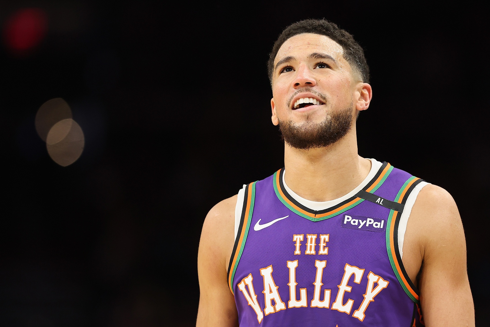 布克谈马丁爆发:这就是在NBA为什么比赛要投入 他们抓住了机会
