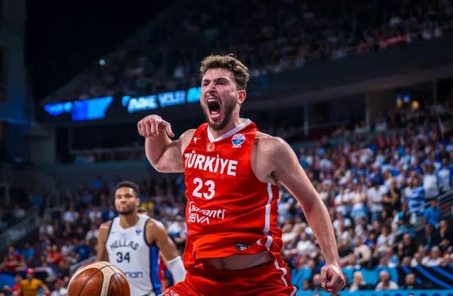 什么小火龙?申京已经是MVP水平!