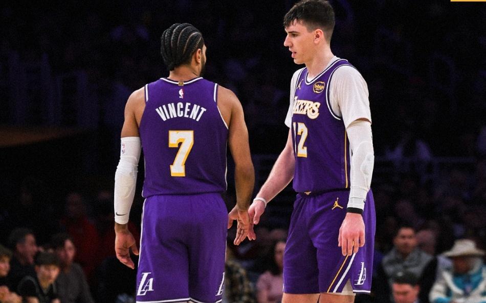 雷迪克顶级丢锅:最后一攻我喊暂停没人听见!湖媒炮轰直言该解雇