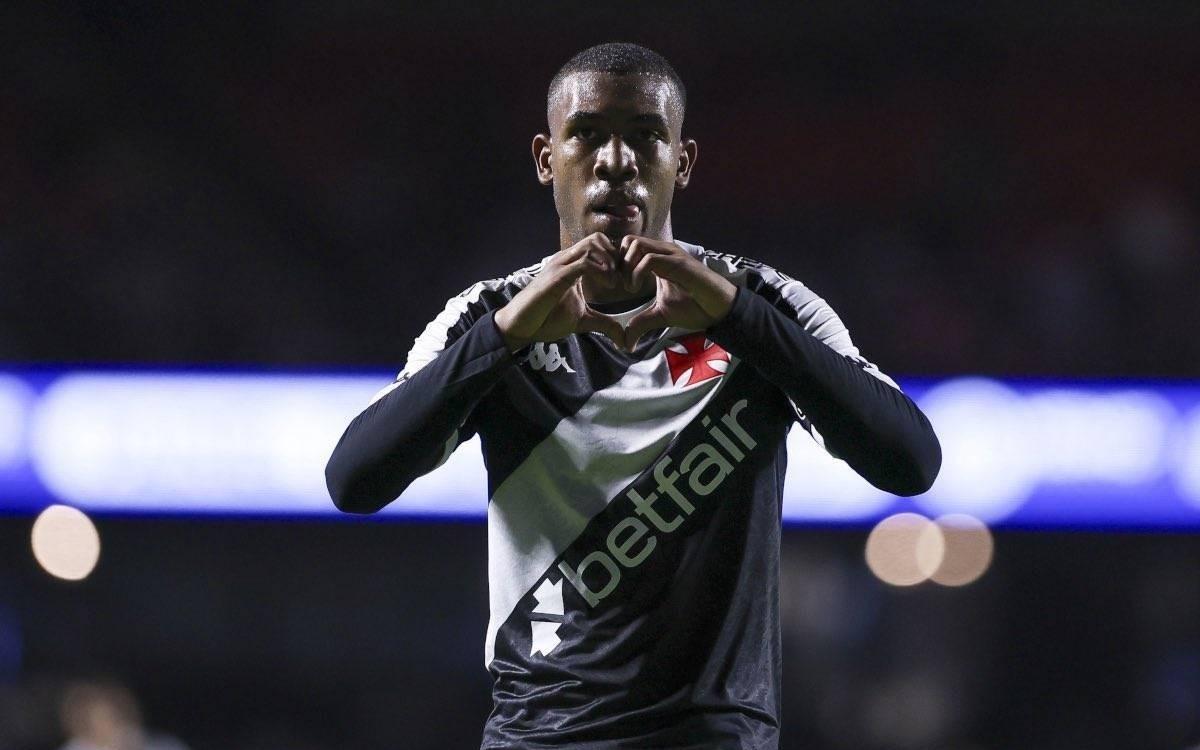 记者：伯恩茅斯还没有报价拉扬，他可能