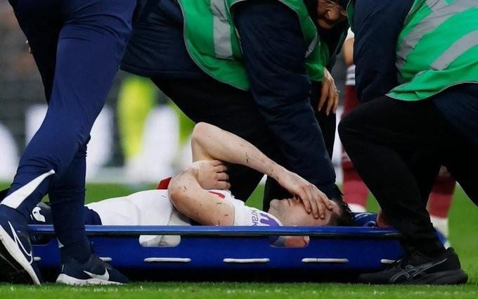 热刺官方：本戴维斯将于今日接受左脚踝骨折手术治疗