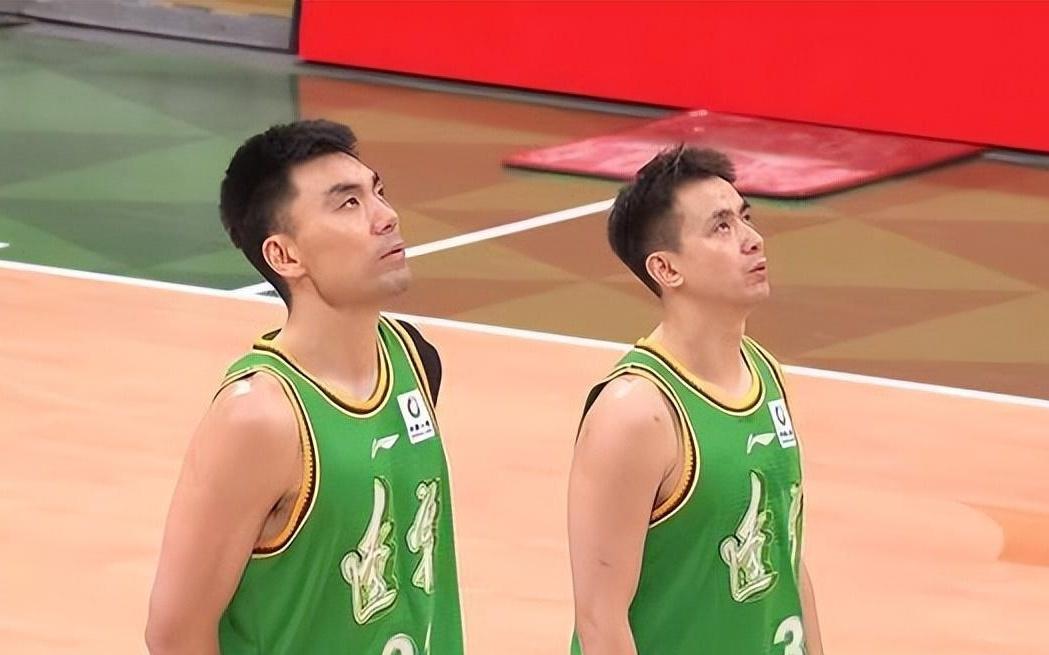 CBA最新排名!上海紧咬广厦居前2,辽宁跌至第十,新疆有望觉醒!