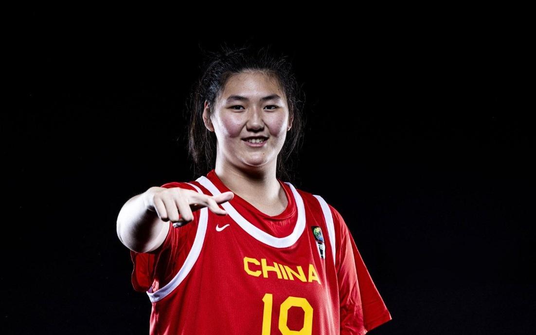 张子宇7分钟19分正负值却倒数第二是主帅不会用还是她个人问题