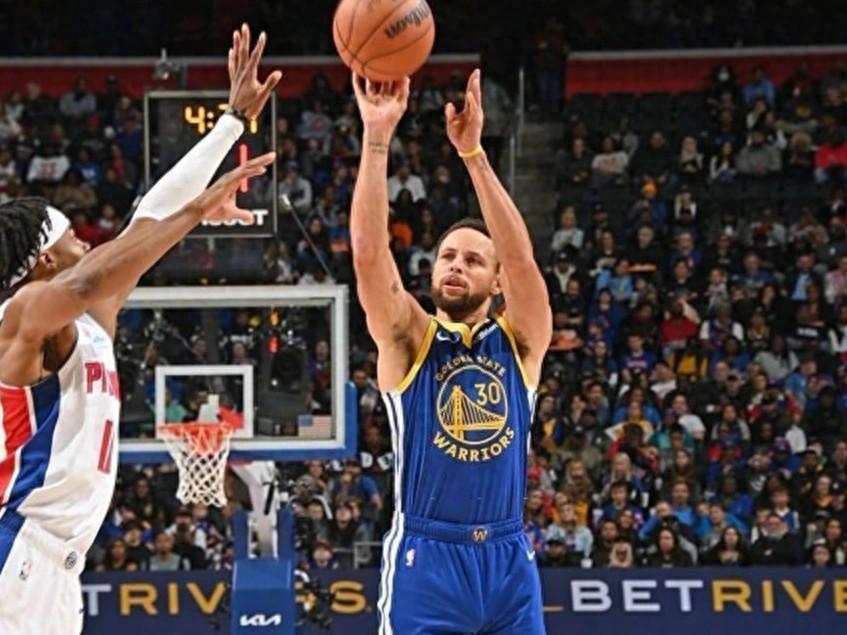 库里26397分超名宿！冲历史前十要多久答案太意外