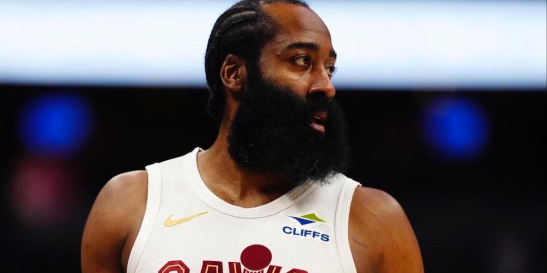 哈登五年换四队后，认为NBA的忠诚被严重吹捧！