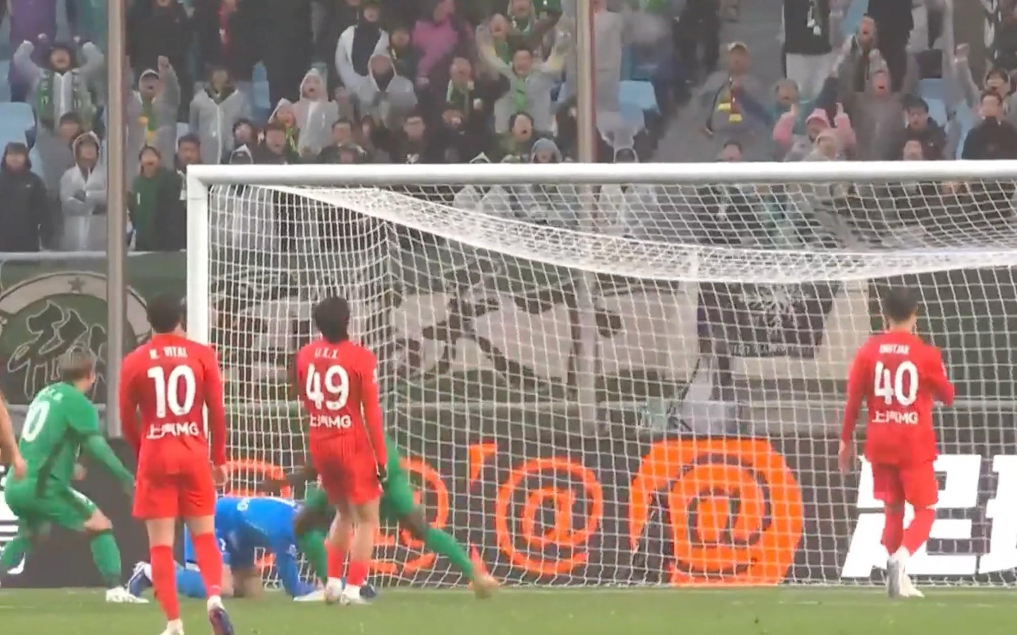 热议国安20海港：国安最大改变是变简单了慢吞吞的足球没前途