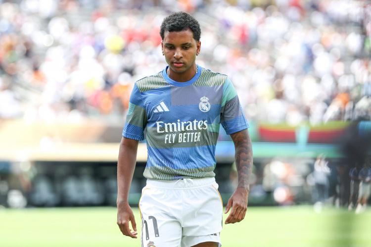 皇马官宣！罗德里戈赛季报销，将无缘世界杯，标价1亿欧无人问津